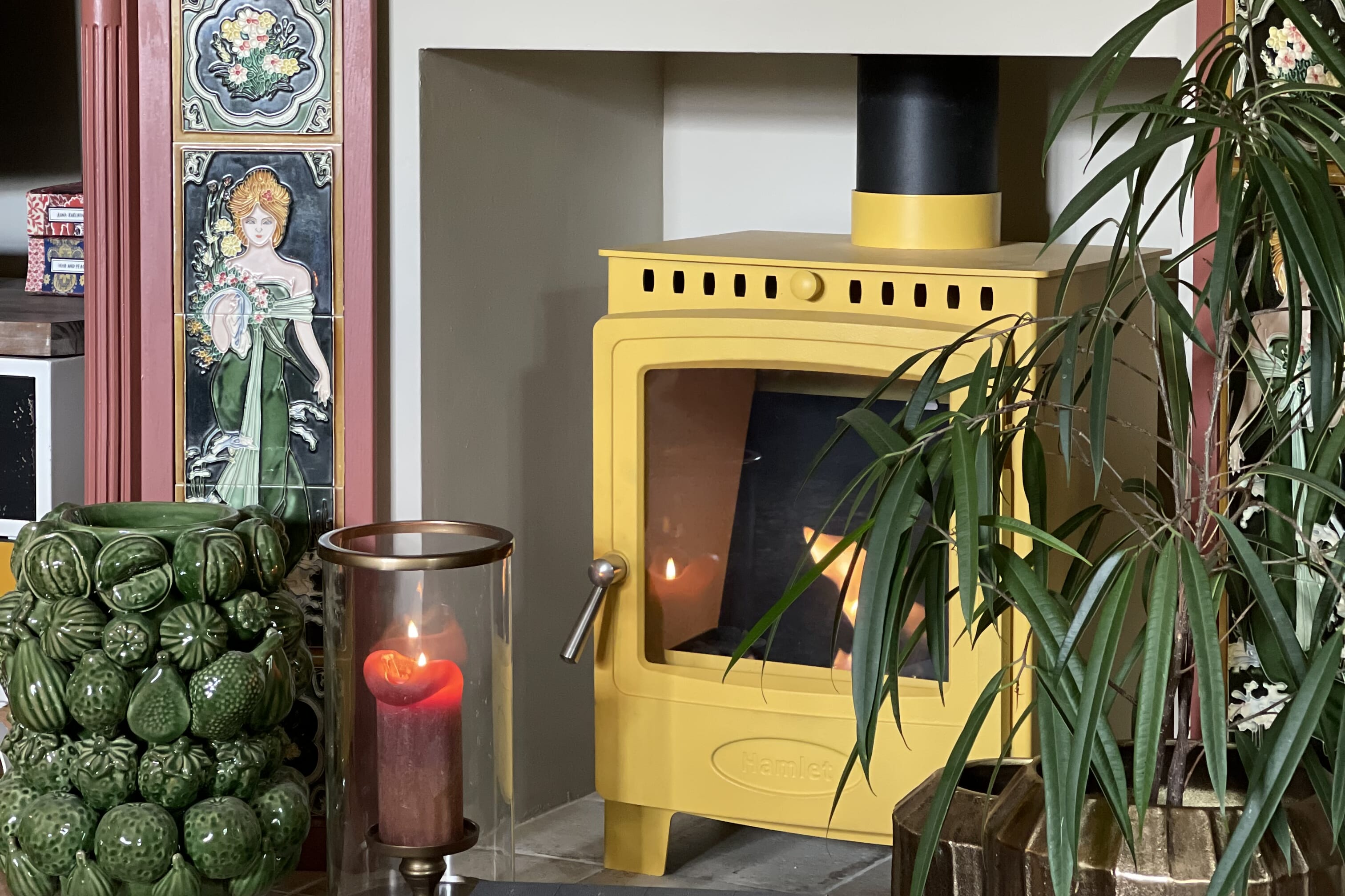 Solution 5 Widescreen Bioethanol Stove in Raincoat Yellow Image: @mo_morshuis