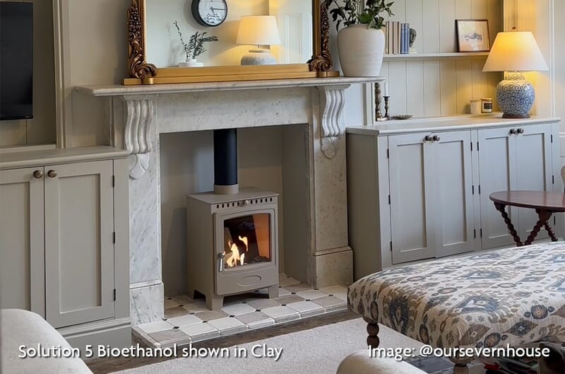 Arada Solution Bioethanol stove in Clay colourway. Image courtesy of @oursevernhouse